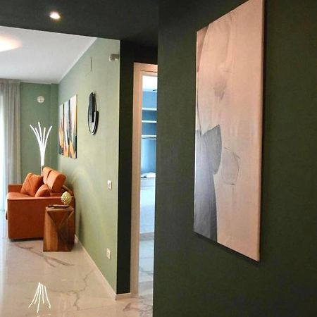 Dizeta Suite And Apartment Salerno Bagian luar foto