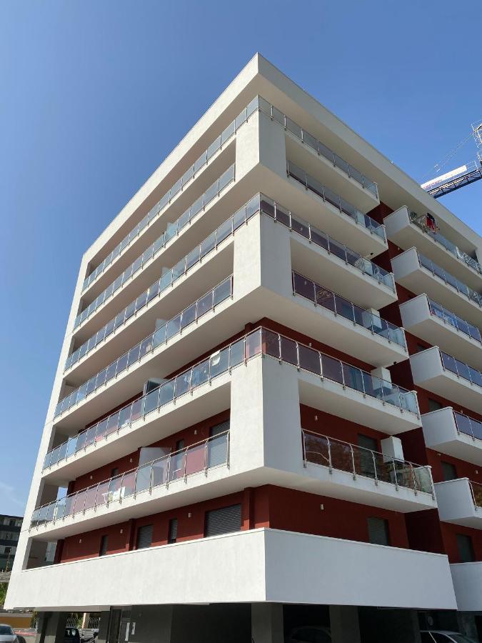 Dizeta Suite And Apartment Salerno Bagian luar foto