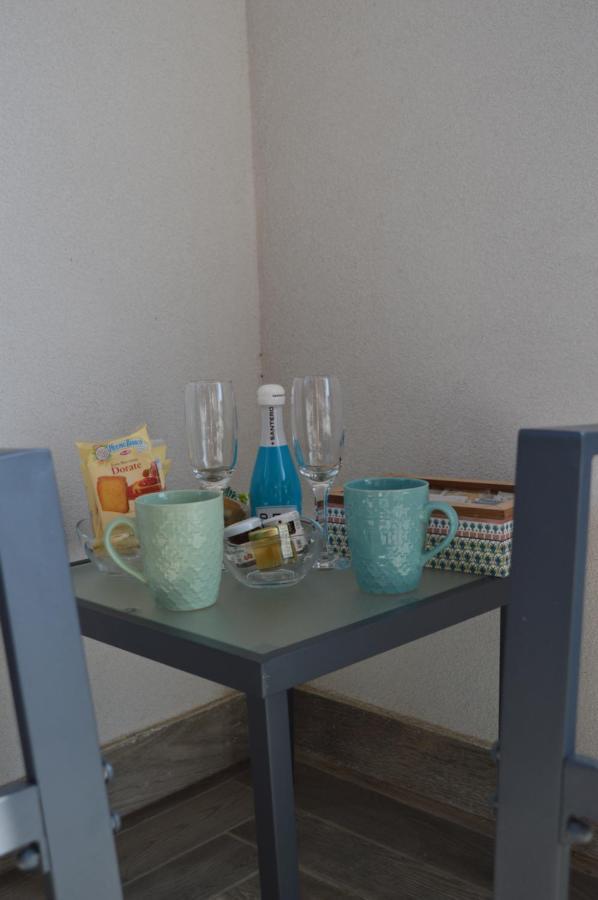 Dizeta Suite And Apartment Salerno Bagian luar foto